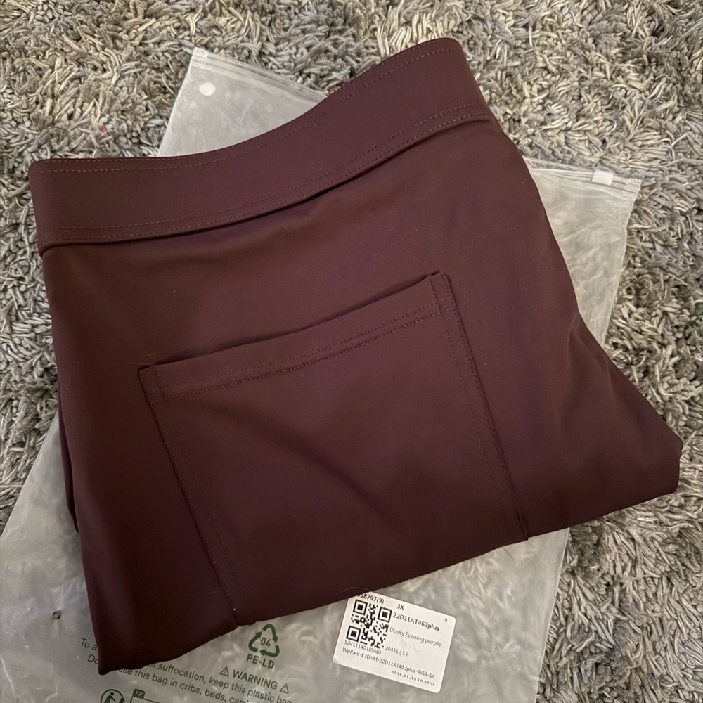 NWT Halara DayStretch High Waisted Pockets Straight
Leg Casual Pants - Picture 9 of 9